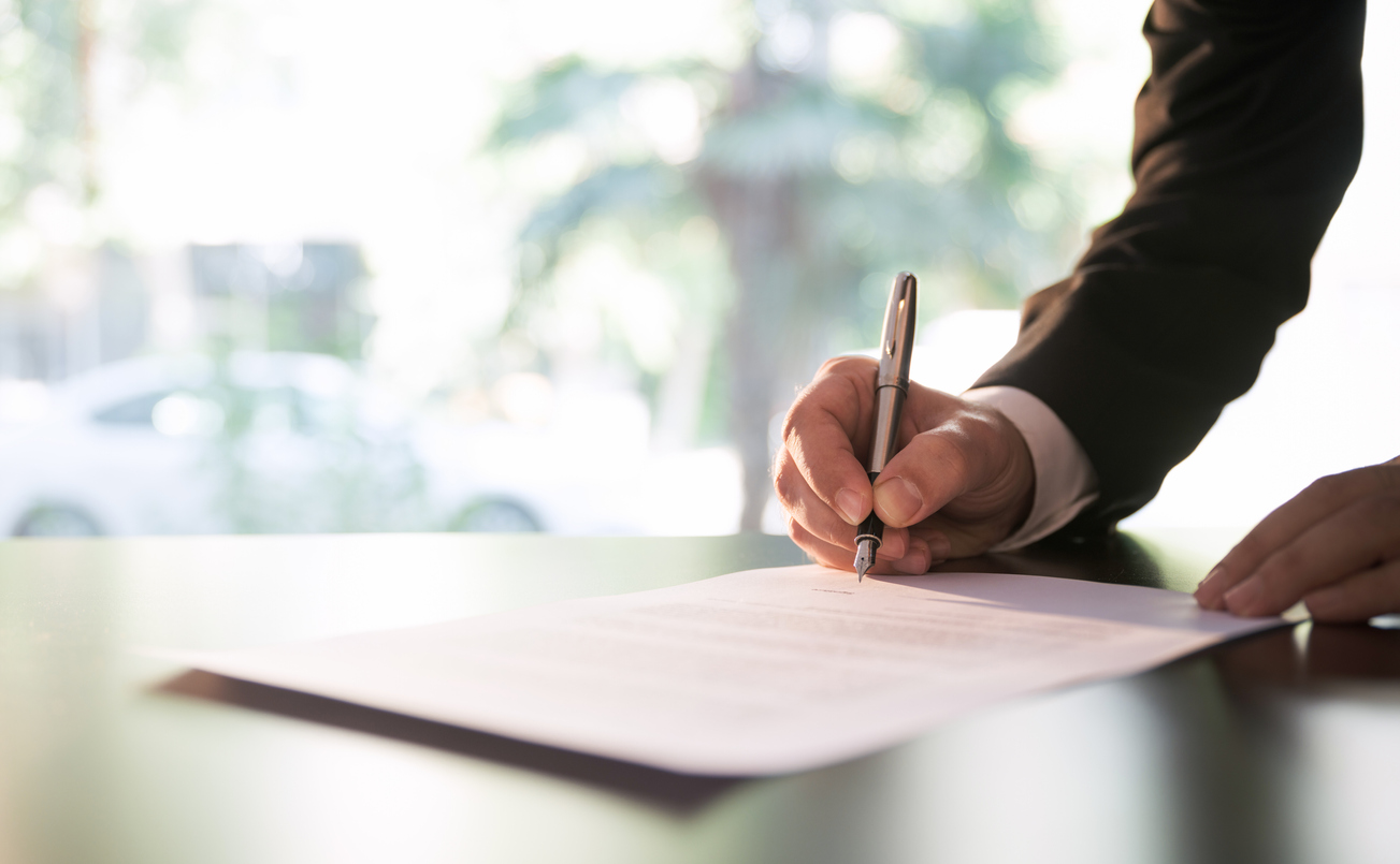 What Exactly Can a Process Server Do To Serve Papers?