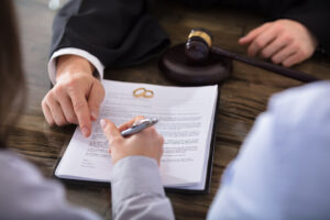 Can My Spouse and I Decide How to Divide Our Assets Without Obtaining the Family Court Judge’s Opinion?